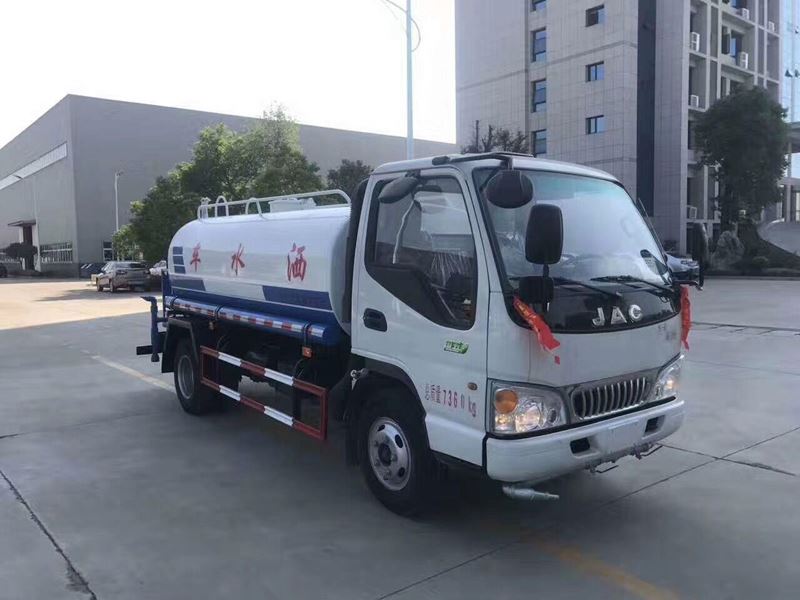 江淮康鈴5噸綠化灑水車(chē)廠(chǎng)家價(jià)格