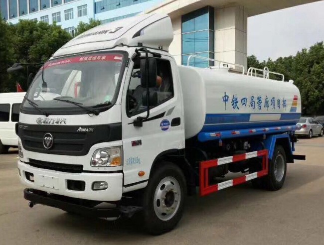 10噸灑水車(chē)租一個(gè)月多少錢(qián)_福田歐馬可10方綠化灑水車(chē)廠(chǎng)家價(jià)格