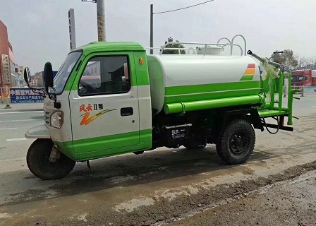 不上戶(hù)的三輪小型灑水車(chē)廠(chǎng)家直銷(xiāo)價(jià)格
