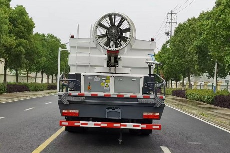 國六東風(fēng)多利卡D9天然氣多功能抑塵車(chē) 國六東風(fēng)多利卡D9天然氣多功能抑塵車(chē)